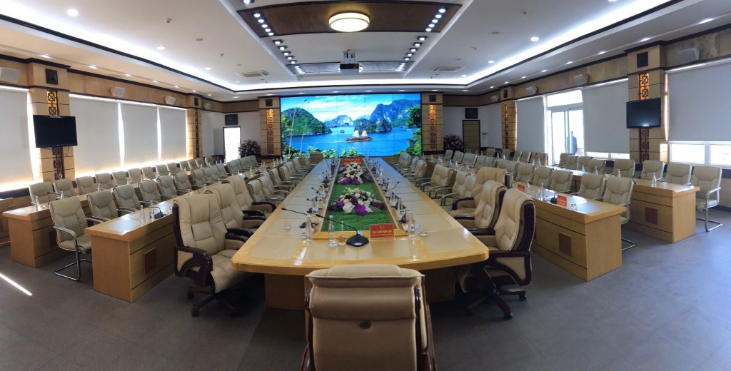 HCOM thi công lắp đặt màn hình ghép tại Quảng Ninh
