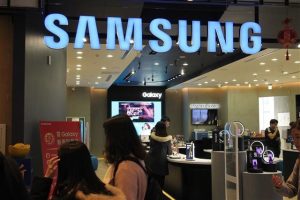 Samsung chấm dứt sản xuất màn hình LCD