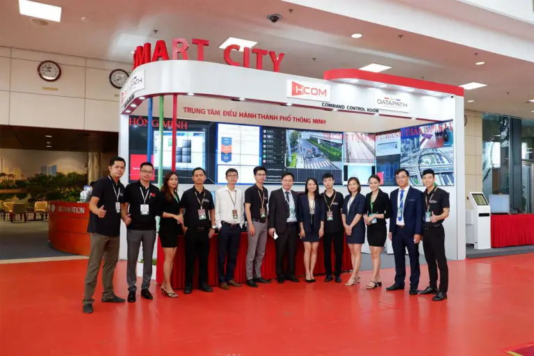 Công ty HCOM cung cấp giải pháp màn hình ghép video wall