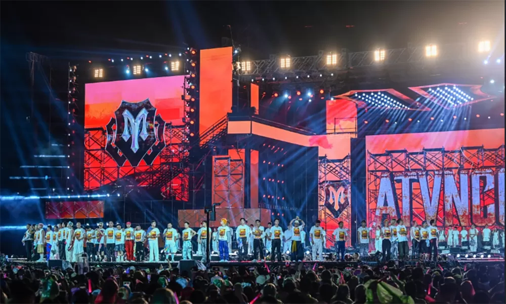 Màn hình LED tại live show Anh trai vượt ngàn chông gai