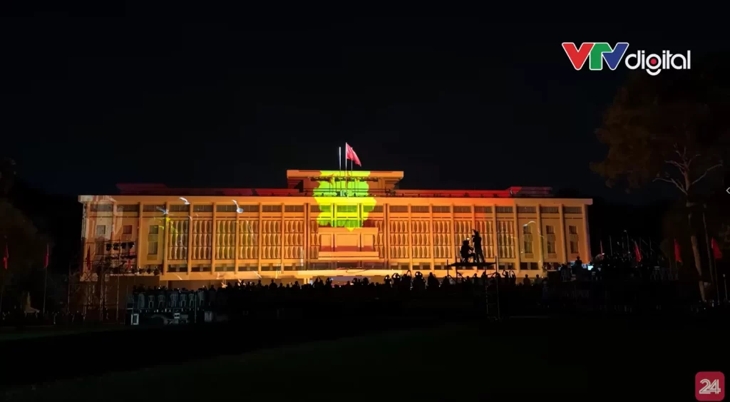 3D Mapping tại Dinh Độc Lập kỷ niệm 50 năm thống nhất đất nước