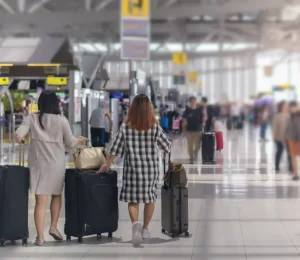 hành khách đến trễ sân bay