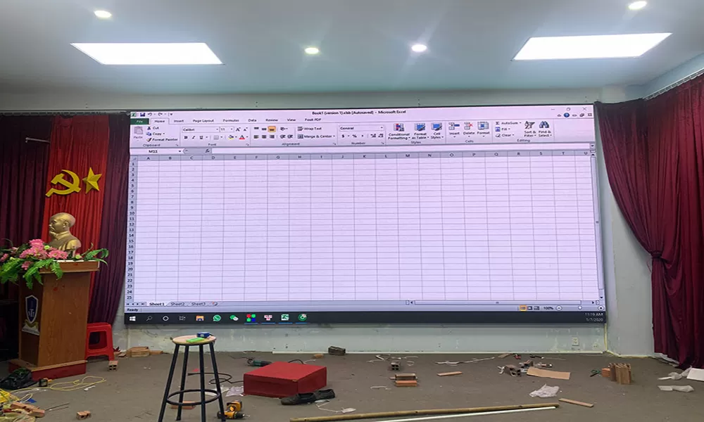 Màn hình LED 300 inch P1