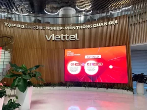 Dự án triển khai màn hình LED cong LG tại Trụ sở Tập đoàn Viettel