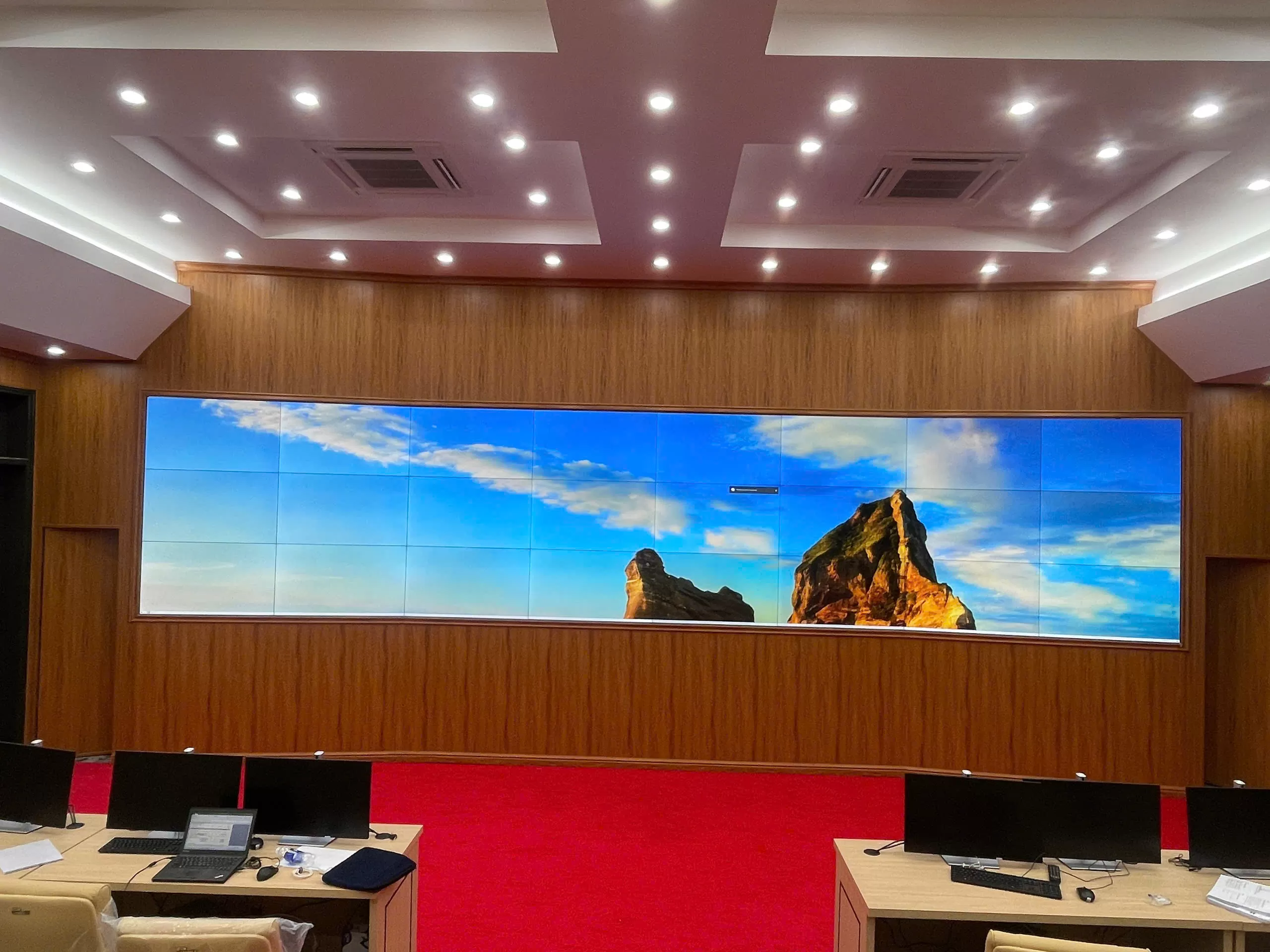 Hệ thống màn hình ghép