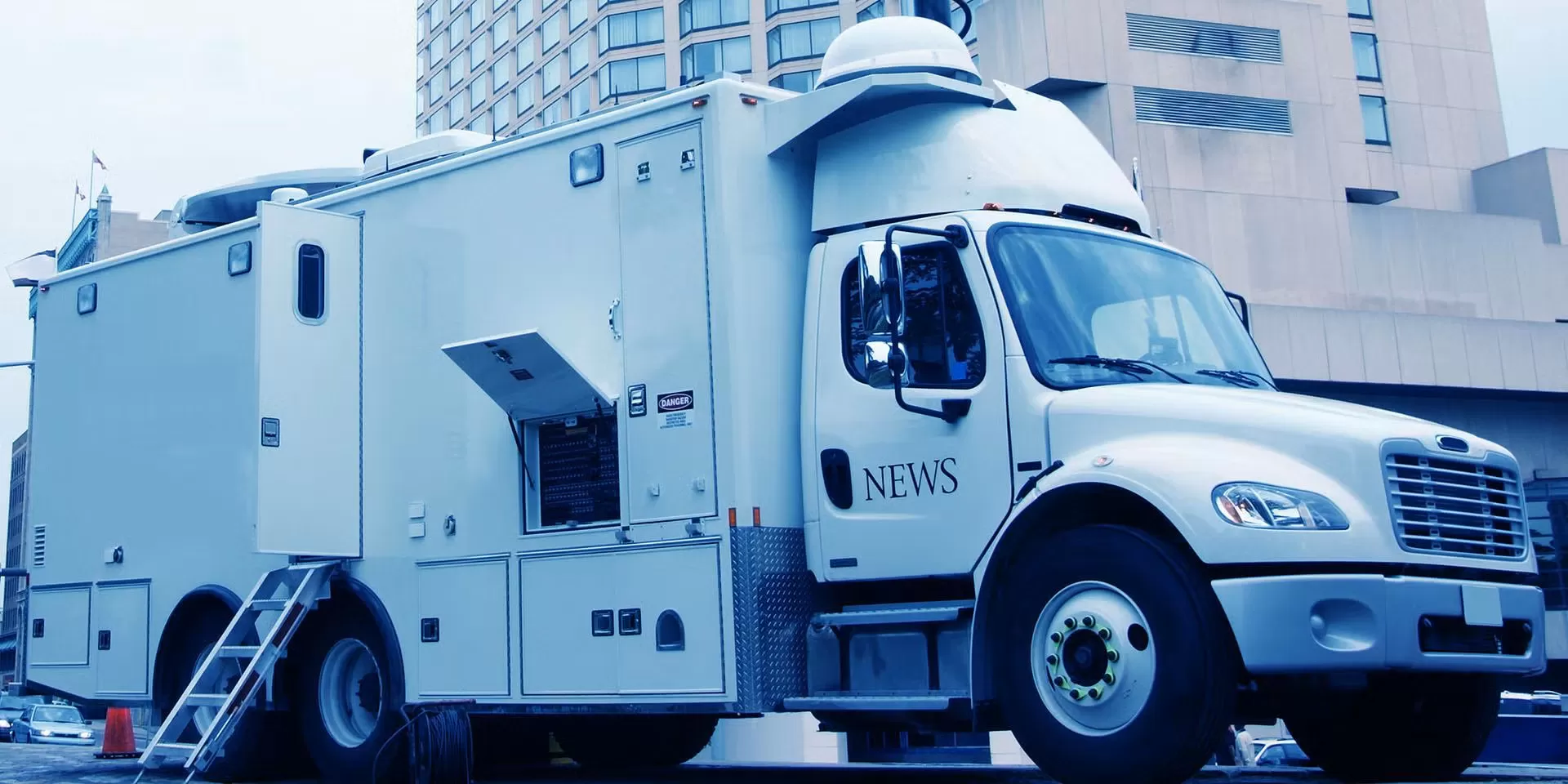 Phòng điều khiển không gian hạn chế